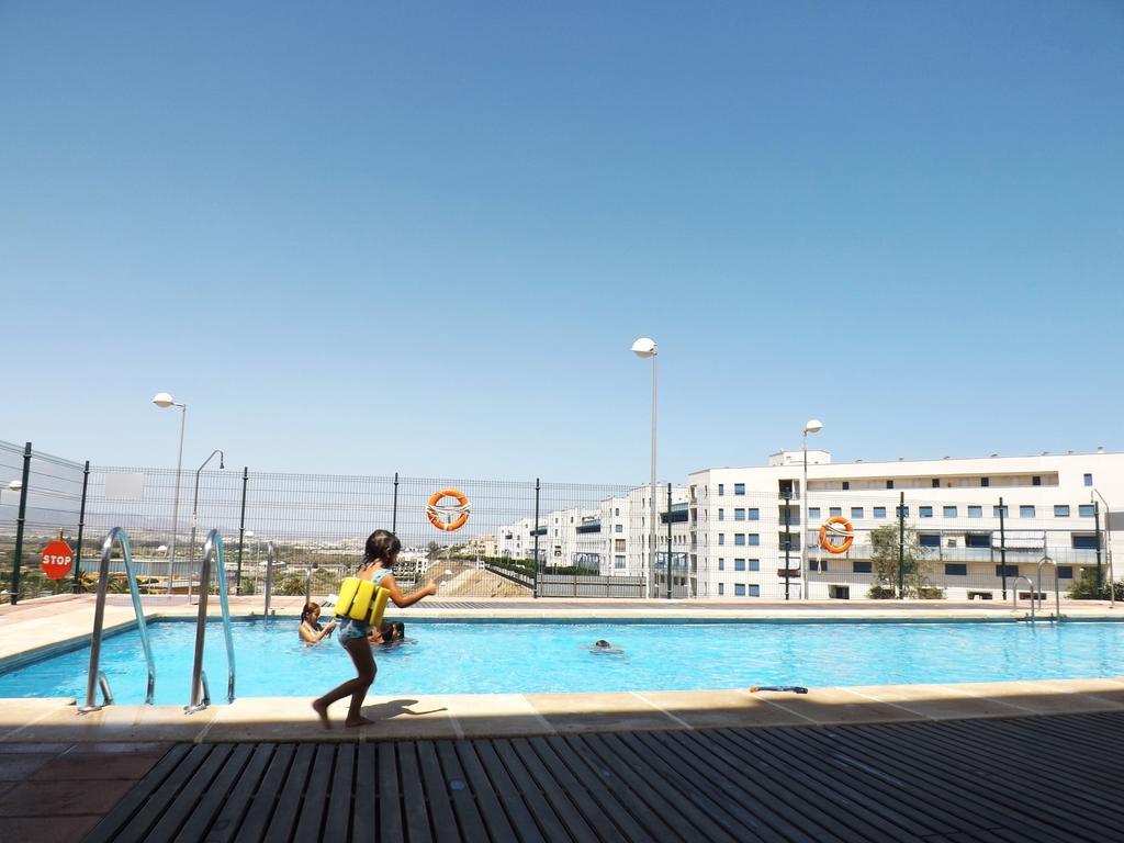 Duplex En Garrucha Con Parking Apartamento Quarto foto