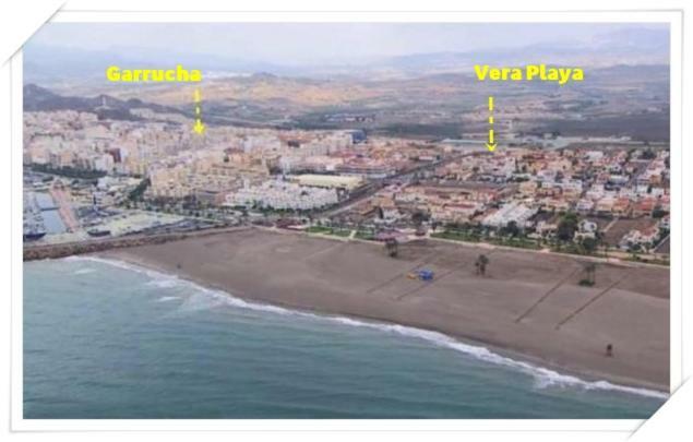 Duplex En Garrucha Con Parking Apartamento Exterior foto